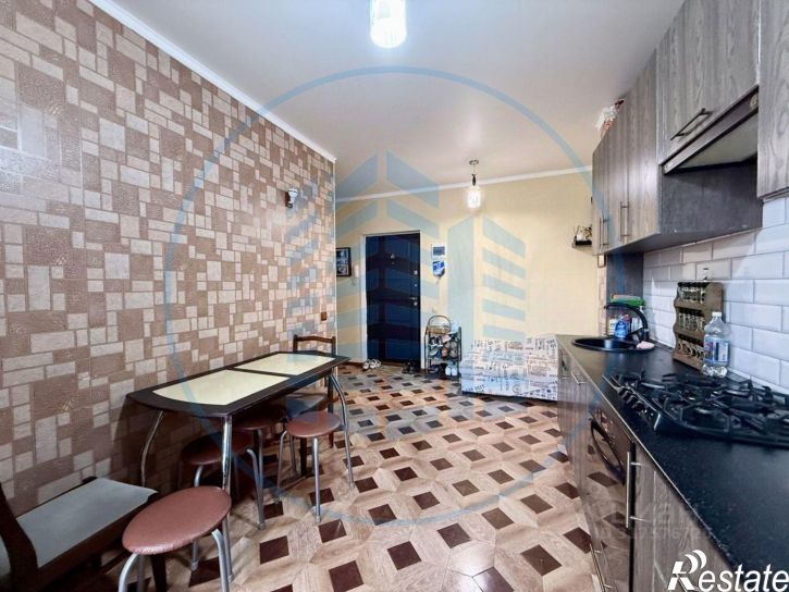 2-комн квартира улица Олега Головченко, 14,  д. 14