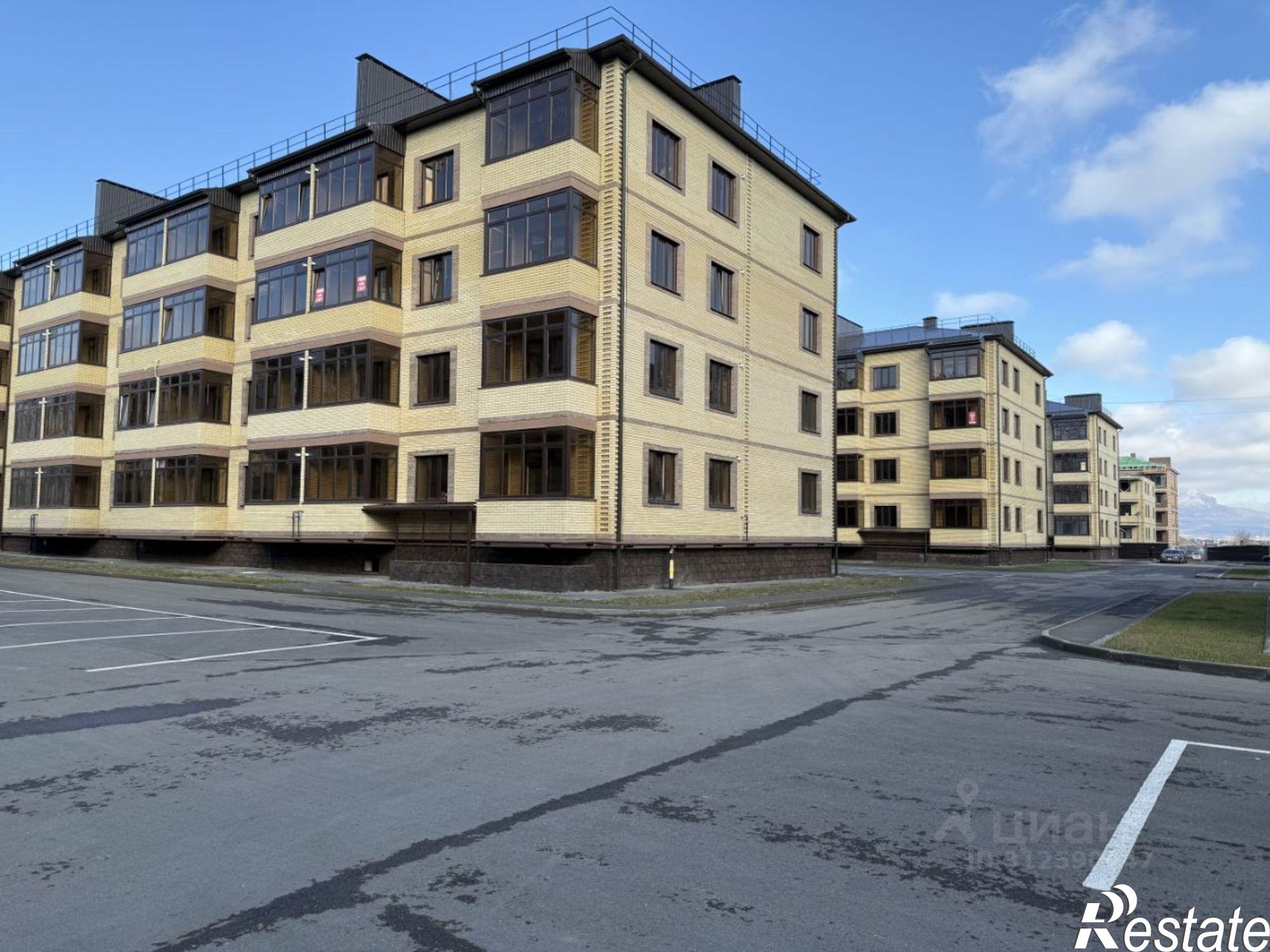 Купить квартиру за 5 000 000 рублей на Никольская улица, 25 к1