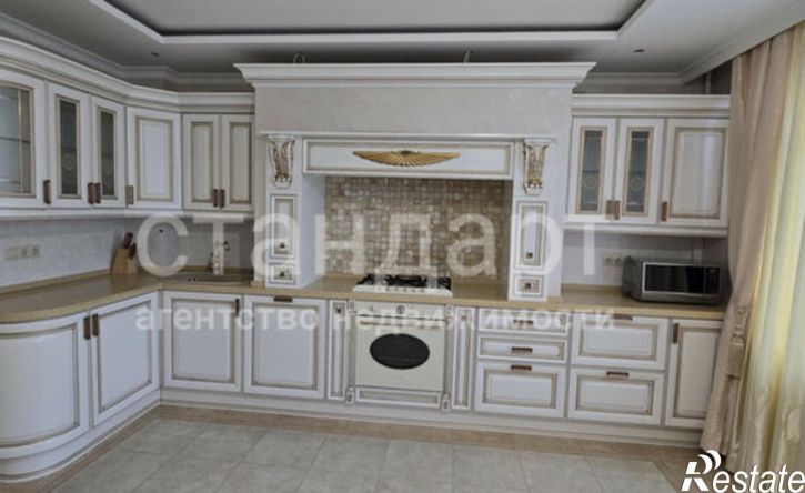 4-комн квартира ул Новопятигорская, 8,  д. 8