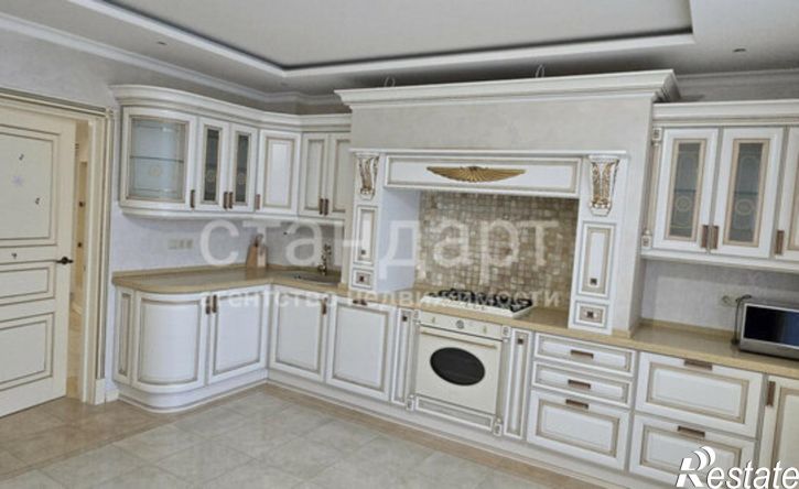 4-комн квартира ул Новопятигорская, 8,  д. 8