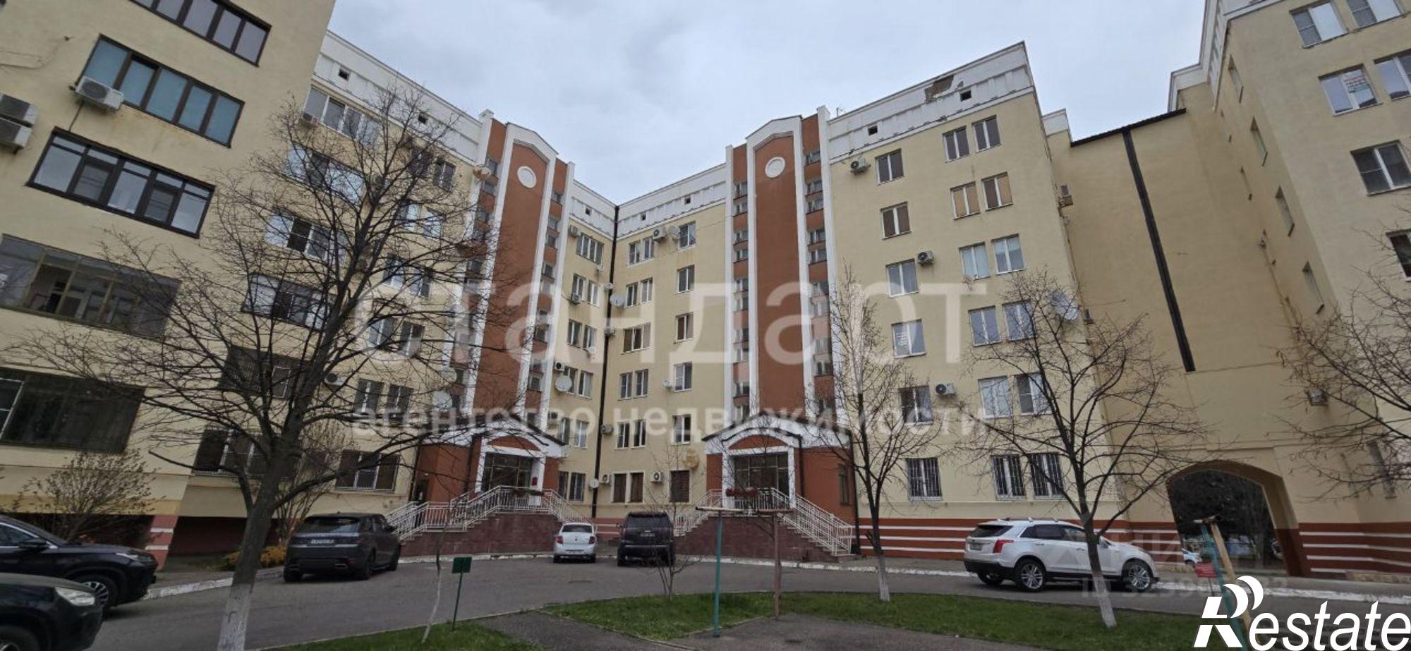 Купить гараж, место в паркинге за 2 478 160 рублей на ул Пятигорская, 110а