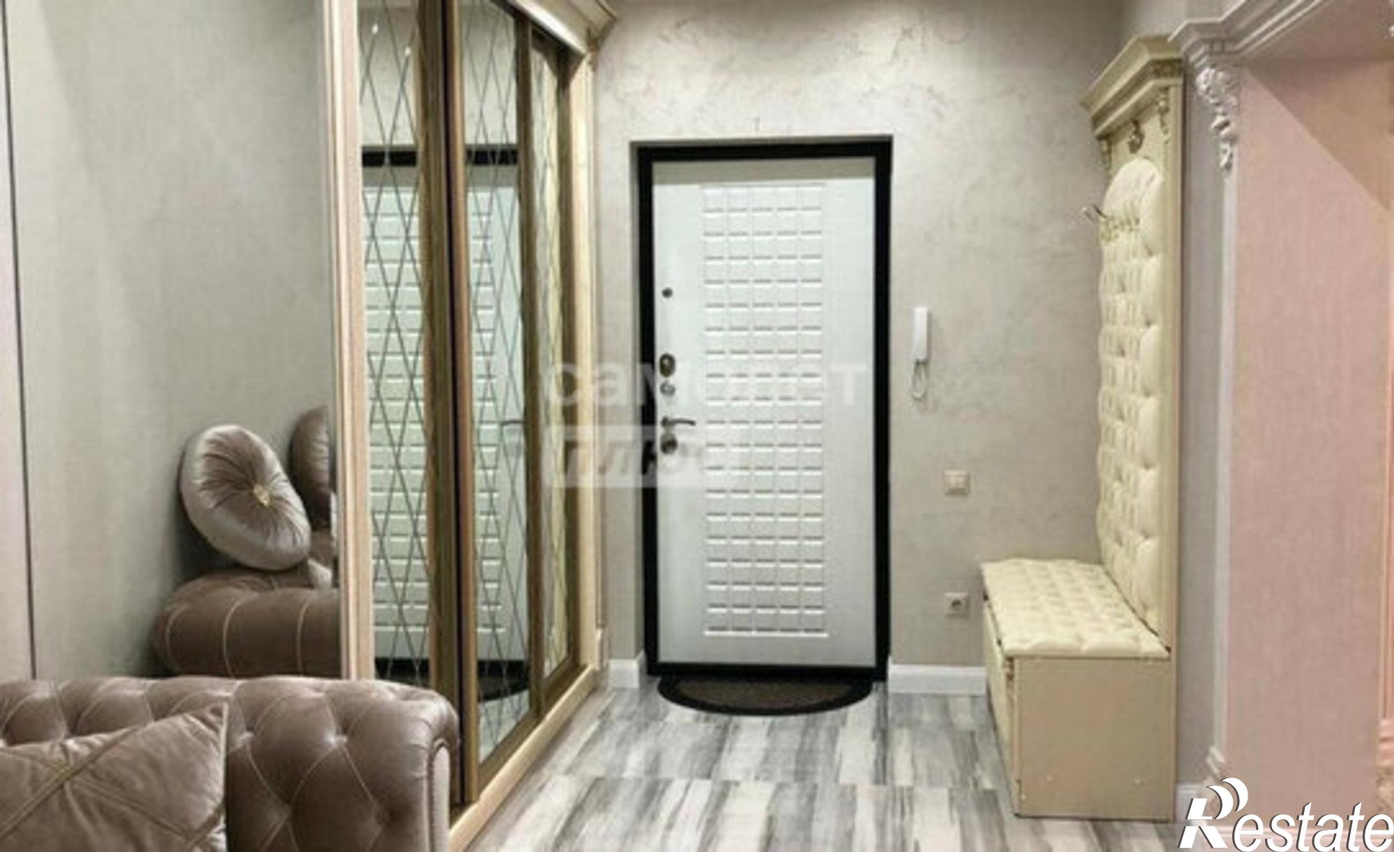 Купить квартиру за 15 300 000 рублей на Октябрьская улица, 337/3