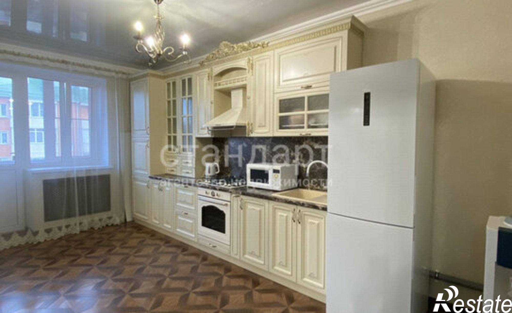 Купить квартиру за 11 500 000 рублей на улица Комарова, 23