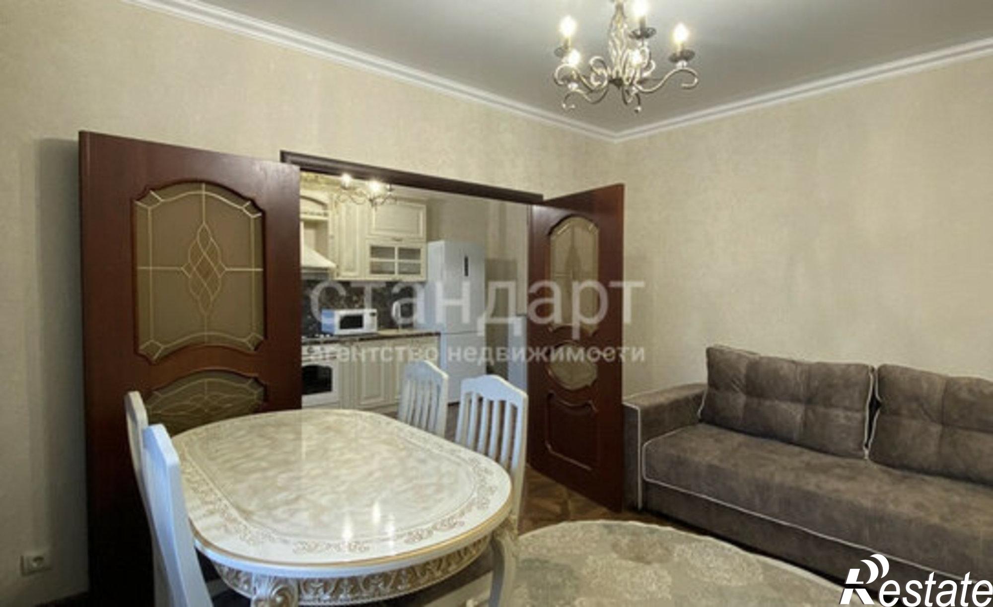 Купить квартиру за 11 500 000 рублей на улица Комарова, 23