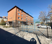 1-комн, 37кв м, этаж 1/4 ул Маяковского, 17