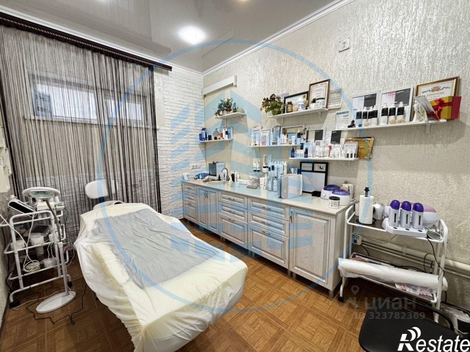 Купить помещение свободного назначения за 2 979 370 рублей на Кисловодская улица, 116А