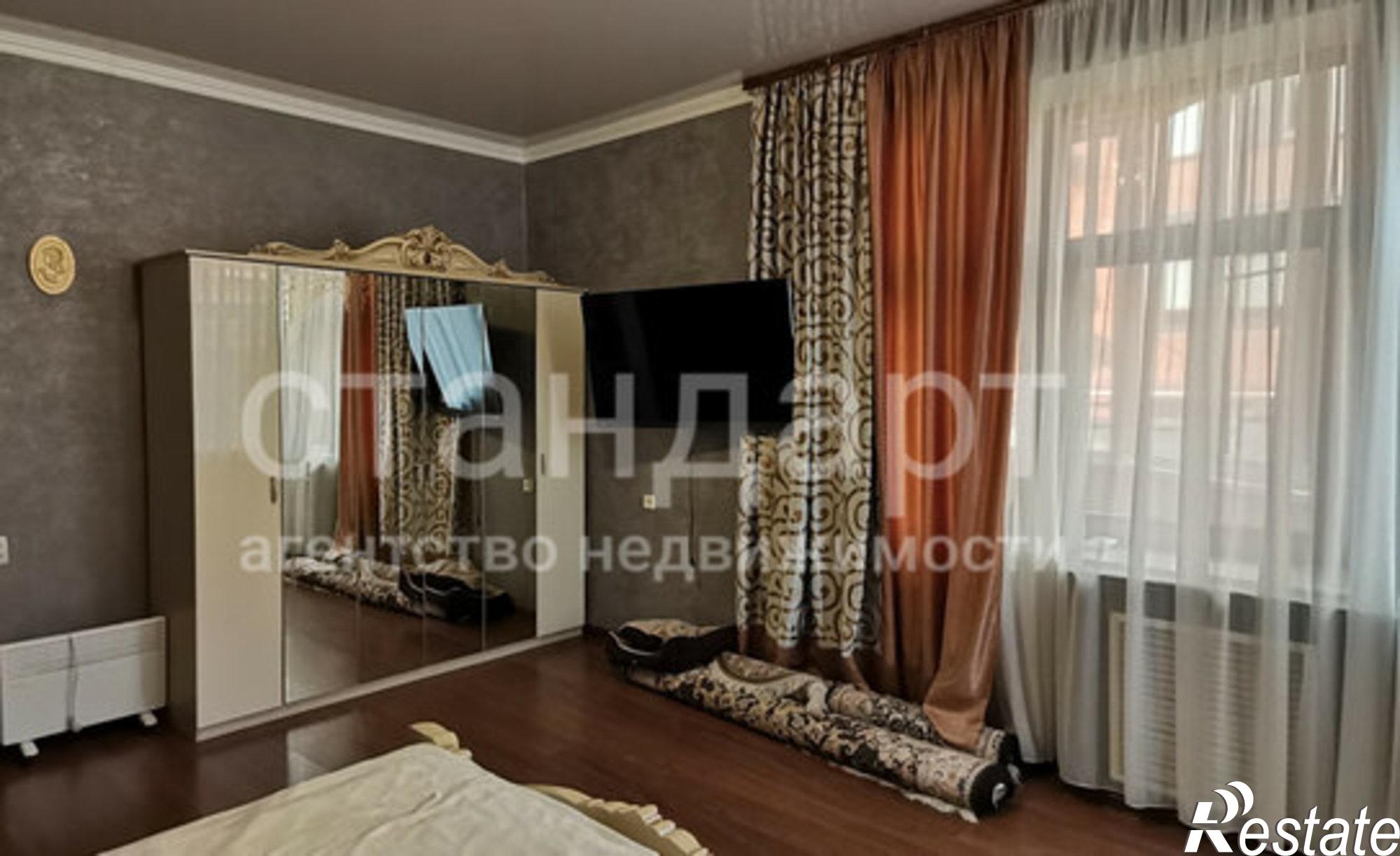 Купить квартиру за 15 000 000 рублей на Майская улица, 10