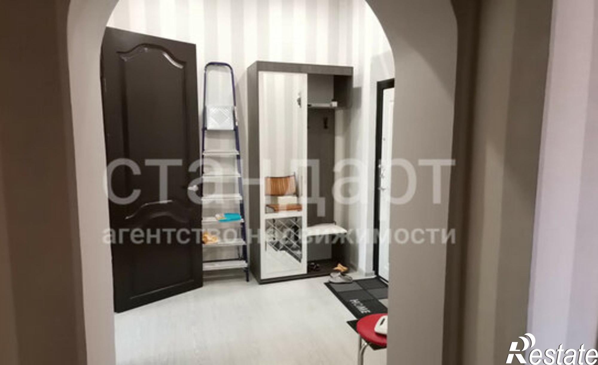 Купить квартиру за 15 000 000 рублей на Майская улица, 10