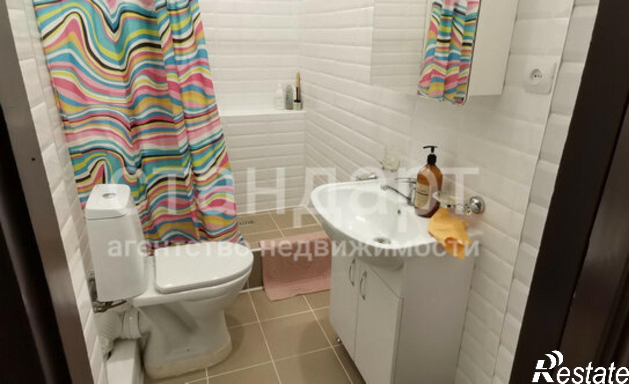 Купить квартиру за 15 000 000 рублей на Майская улица, 10