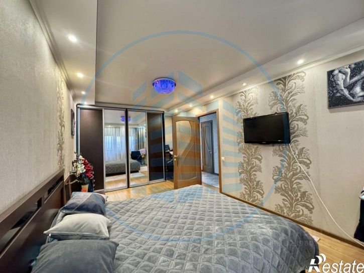 3-комн квартира улица Балахонова, 27А,  д. 27А