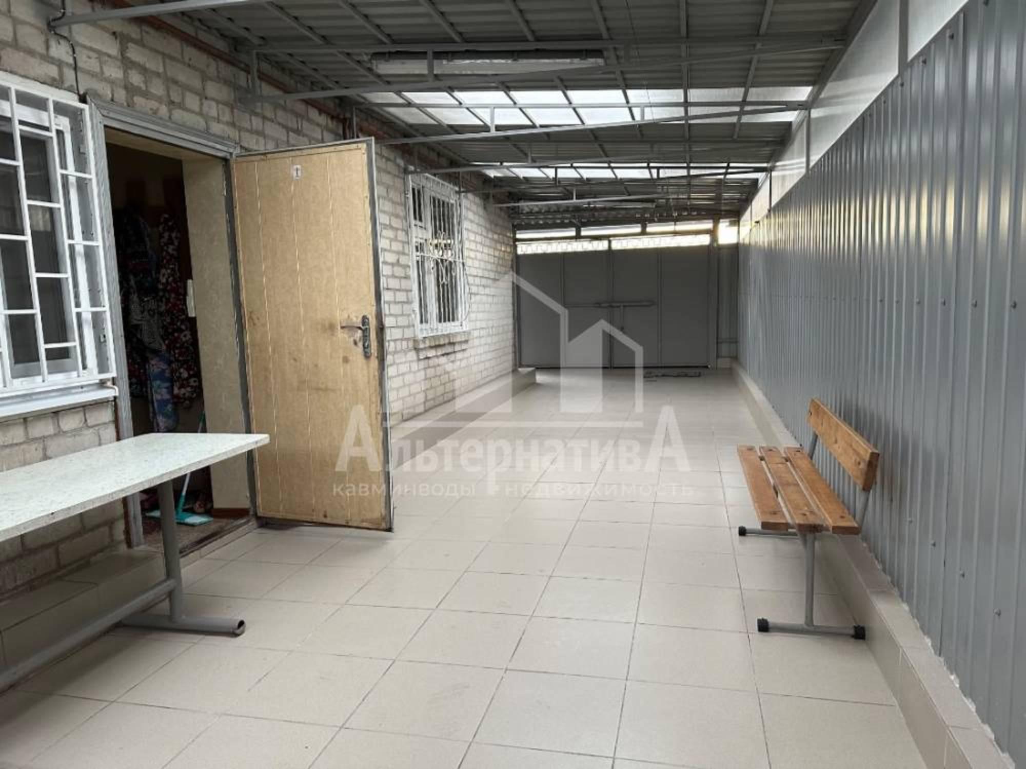 Купить дачу, дом, коттедж за 7 000 000 рублей на Первомайская ул.