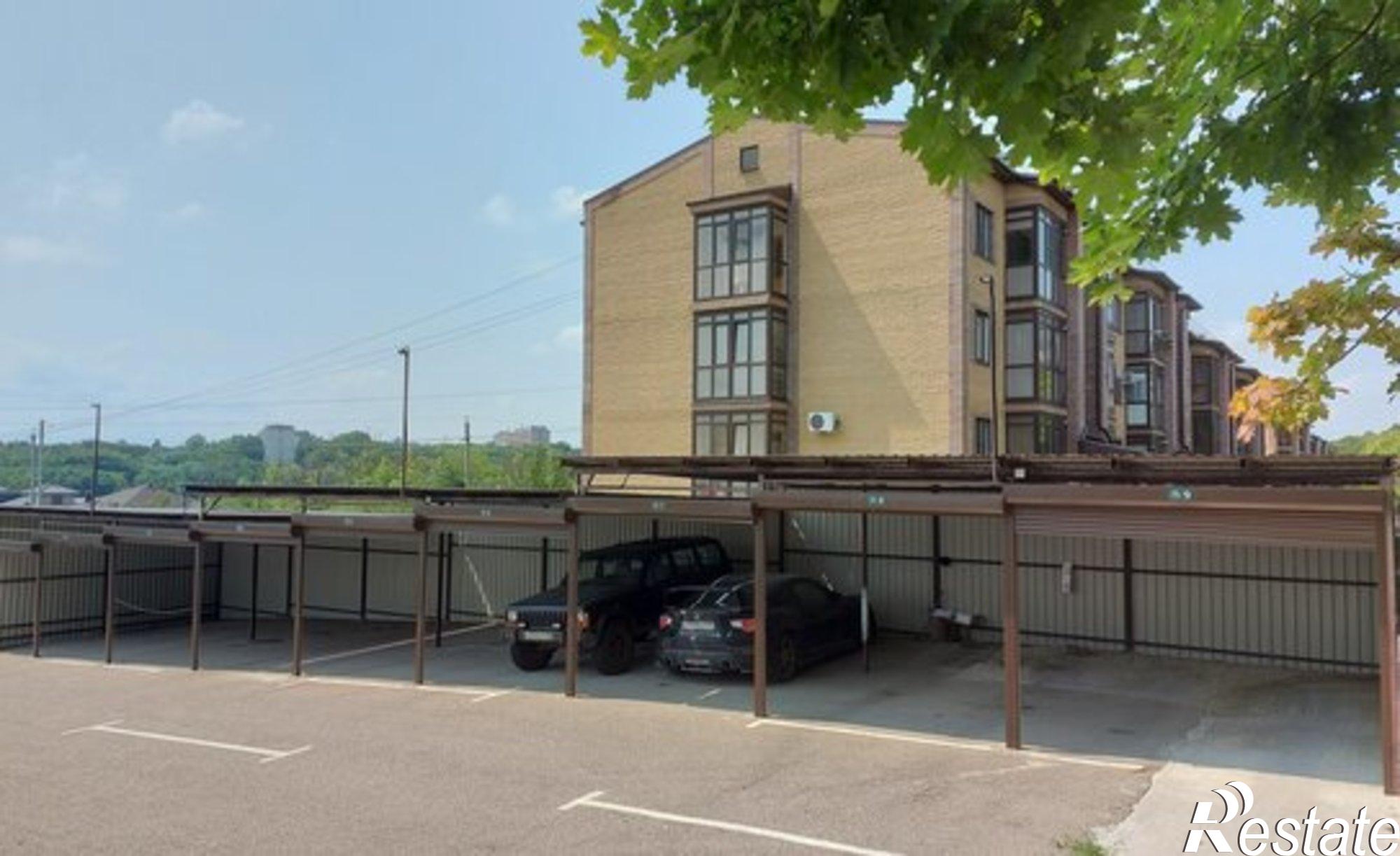 Купить квартиру за 4 100 000 рублей на ул Кленовая роща, 5