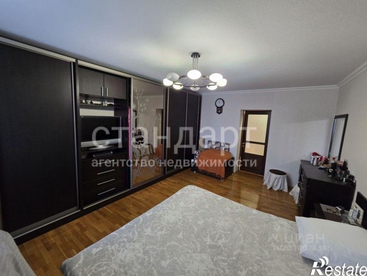 4-комн квартира Новопятигорская улица, 12,  д. 12