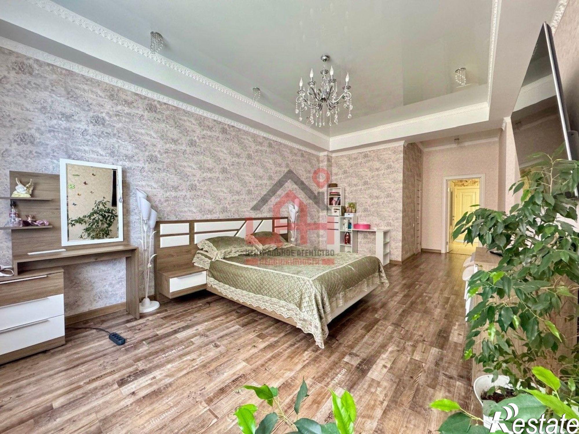 Купить квартиру за 12 300 000 рублей на ул Октябрьская, 337/3