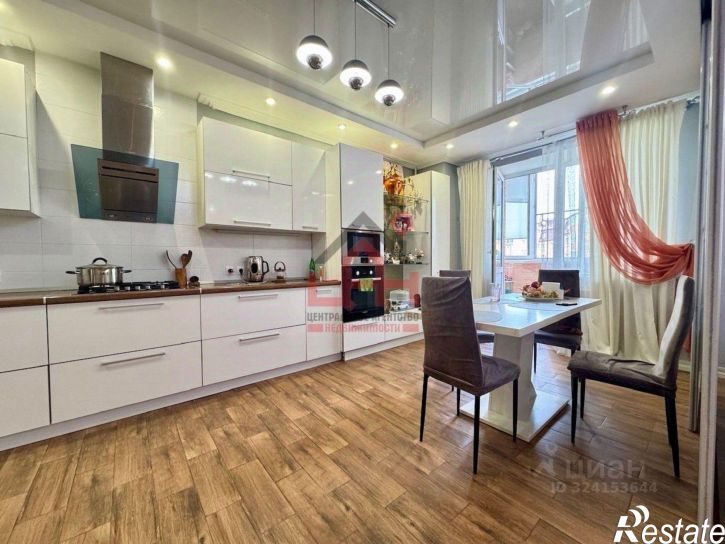 3-комн квартира Октябрьская пл, 31а,  д. 31а