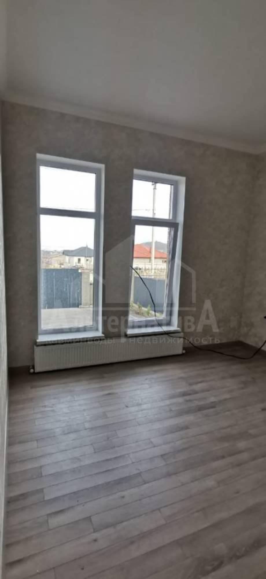 Купить дачу, дом, коттедж за 10 300 000 рублей на Строителей ул.