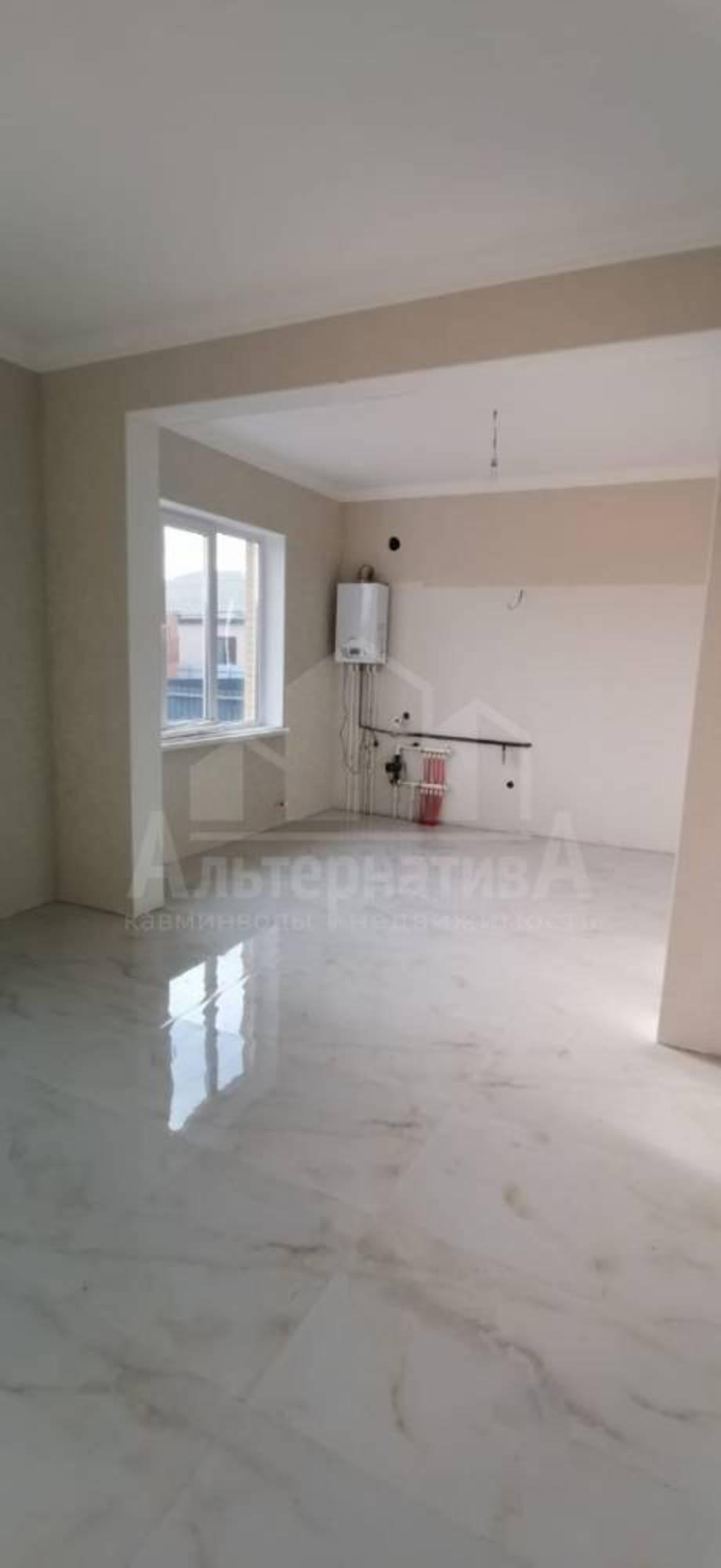 Купить дачу, дом, коттедж за 10 300 000 рублей на Строителей ул.