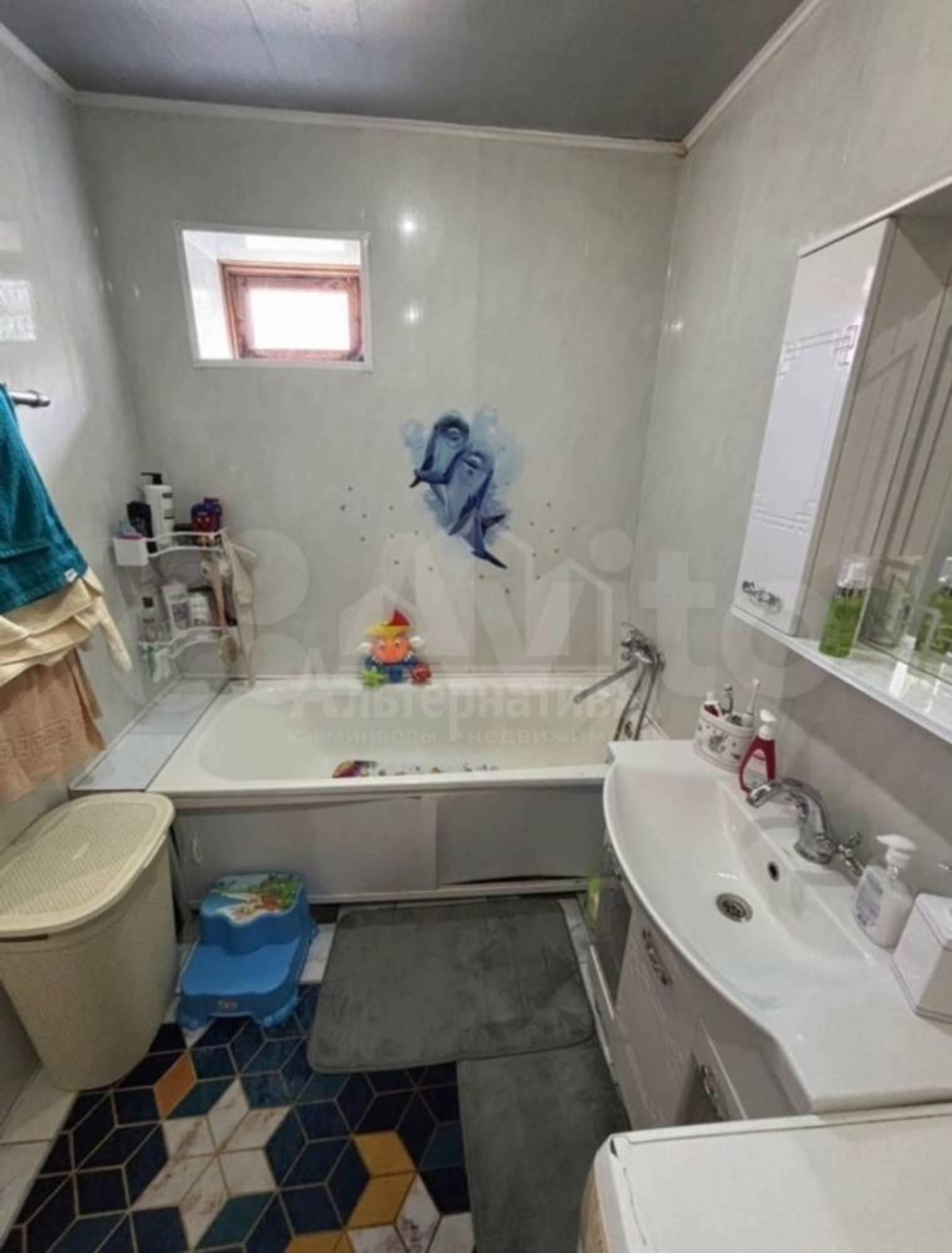 Купить дачу, дом, коттедж за 8 600 000 рублей на Цветочная ул.