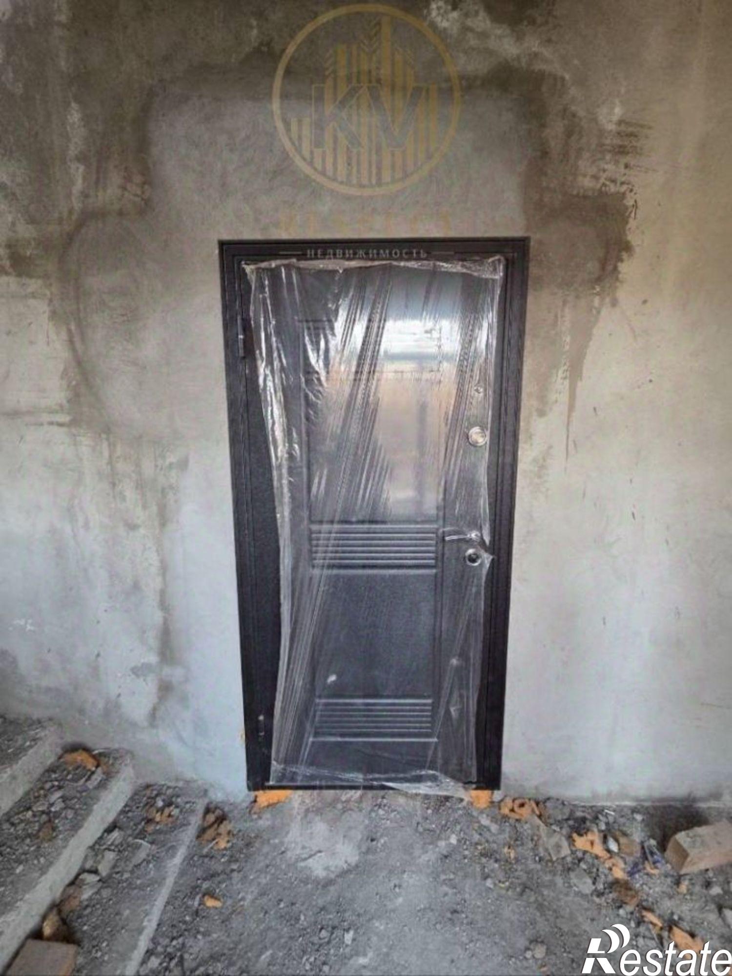 Купить торговое помещение за 15 500 100 рублей на ул 60 лет Октября, 20