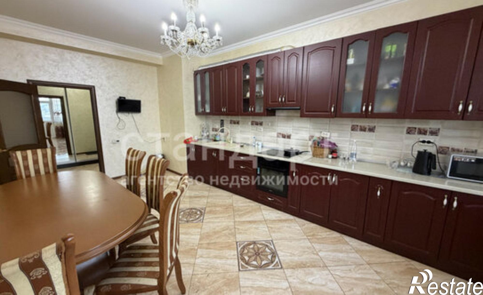 Купить квартиру за 11 500 000 рублей на Новопятигорская улица, 1/1