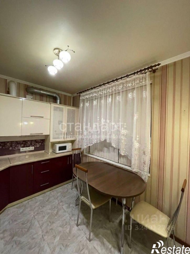 2-комн квартира ул Шмидта, 27,  д. 27