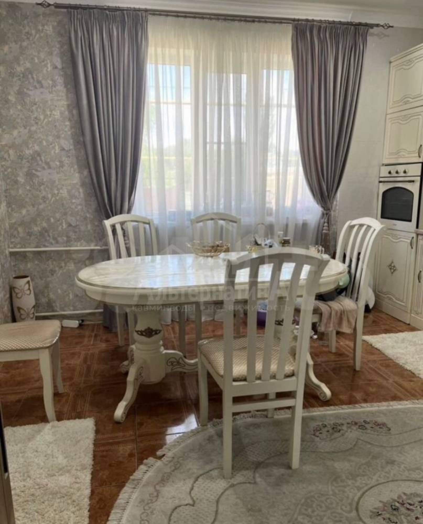 Купить дачу, дом, коттедж за 6 900 000 рублей на Гоголя ул.