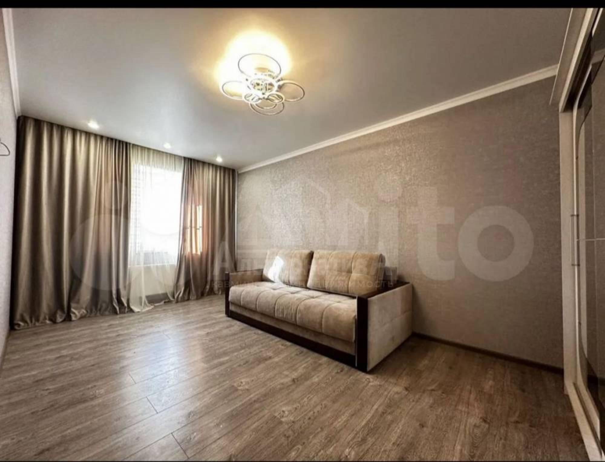 Сдать квартиру за 42 000 рублей на Гаевского ул.