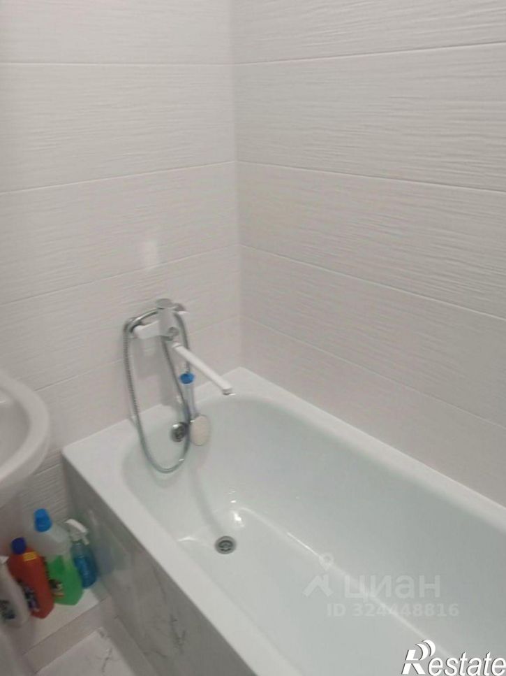 1-комн квартира Просторная улица, 17 к2,  д. 17 к2