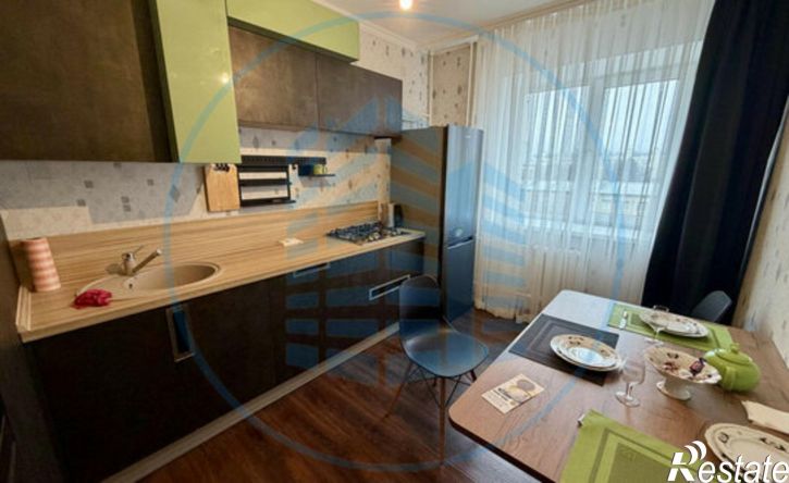 3-комн квартира улица Олега Головченко, 4,  д. 4