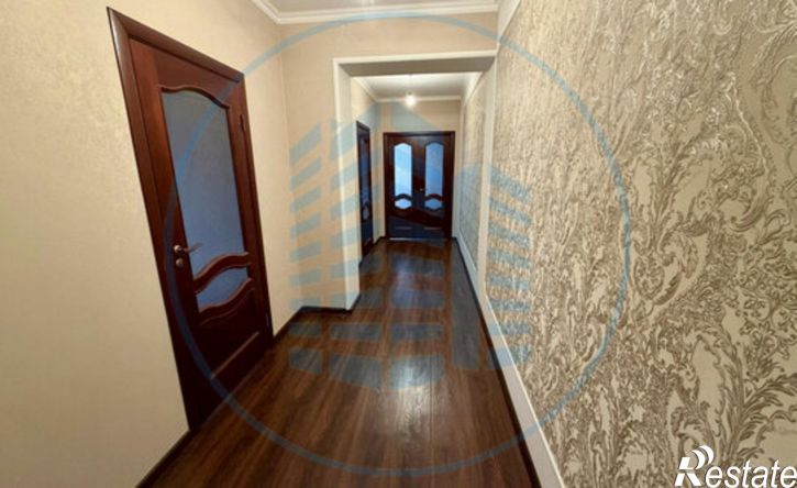 3-комн квартира улица Олега Головченко, 4,  д. 4