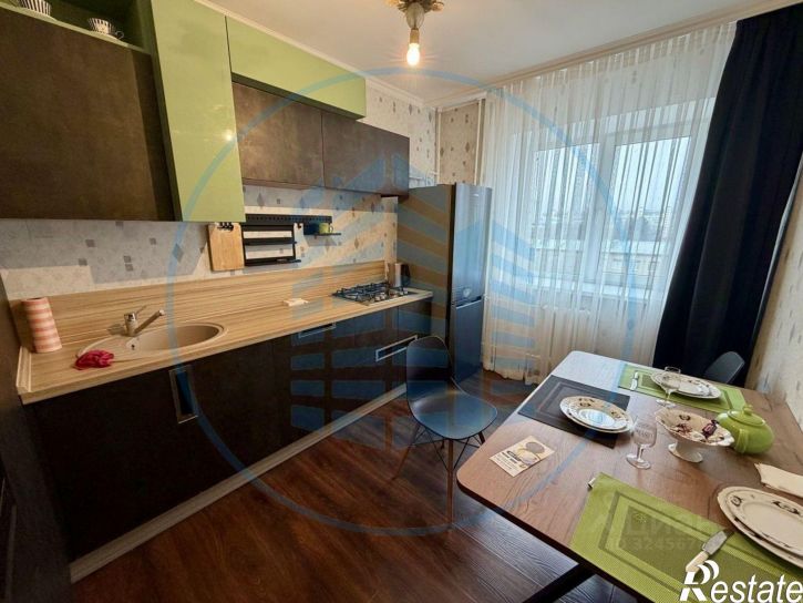 3-комн квартира улица Олега Головченко, 4,  д. 4