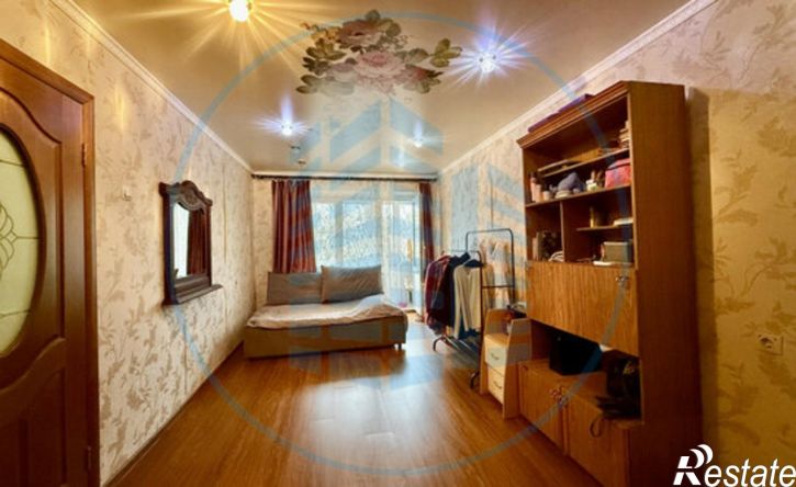 2-комн квартира улица Долина Роз, 10,  д. 10