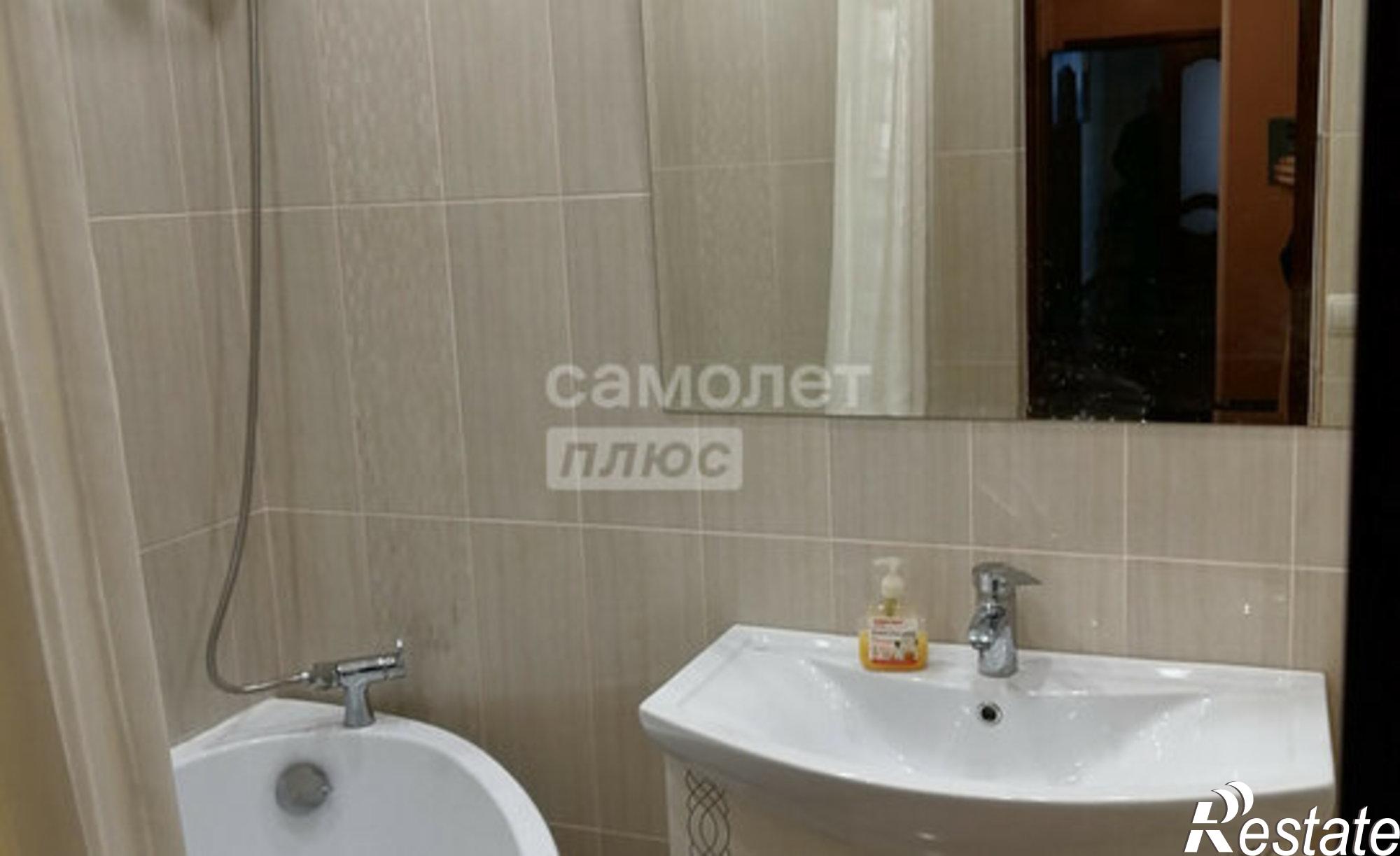 Купить квартиру за 9 100 000 рублей на улица Олега Головченко, 4