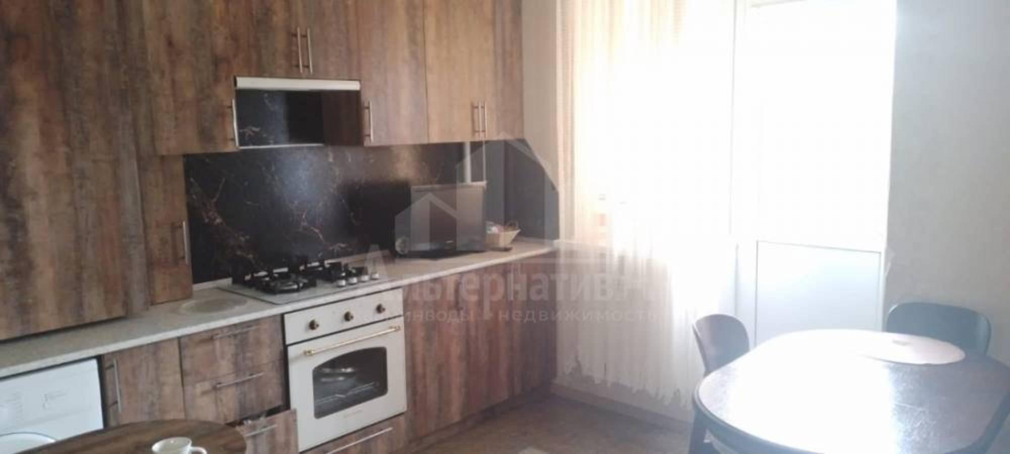 Купить квартиру за 10 777 000 рублей на Октябрьская ул.