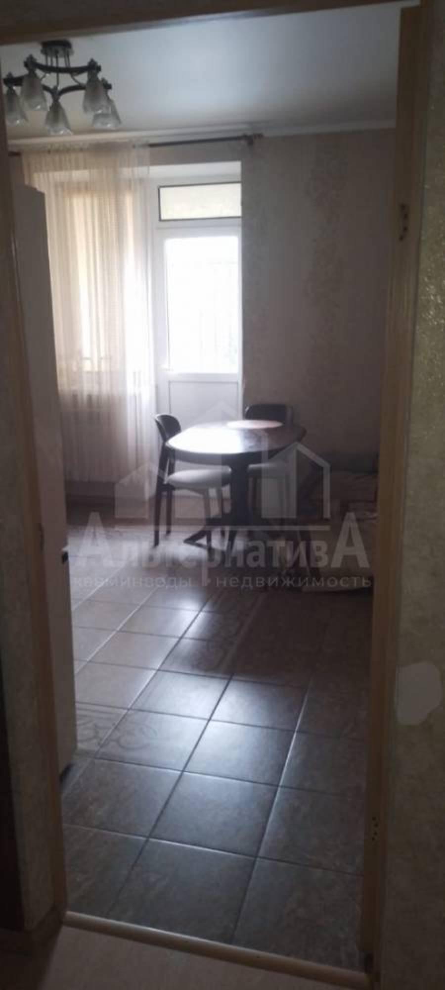 Купить квартиру за 10 777 000 рублей на Октябрьская ул.