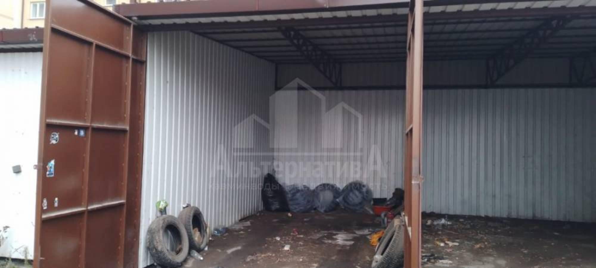 Купить гараж, место в паркинге за 850 000 рублей на Октябрьская ул.