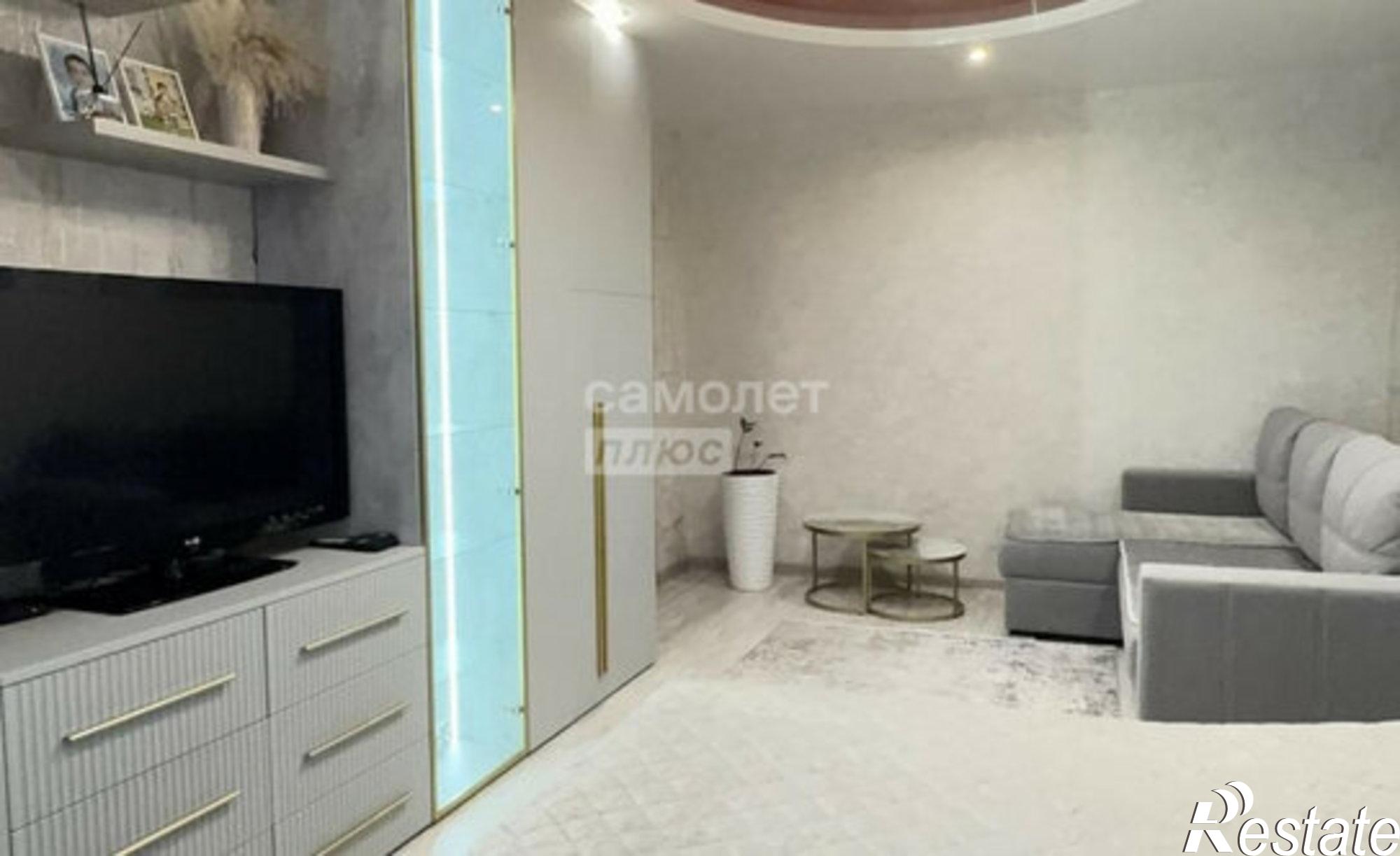 Купить квартиру за 7 900 000 рублей на ул Никольская, 21 5