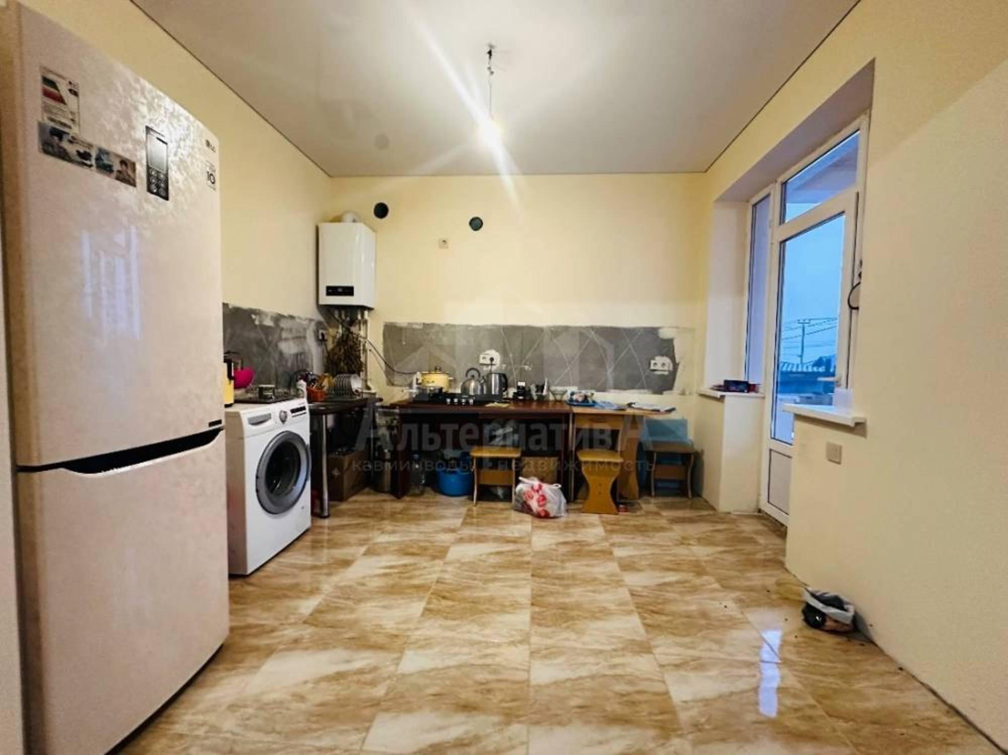 Купить дачу, дом, коттедж за 10 500 000 рублей на Звездная ул.