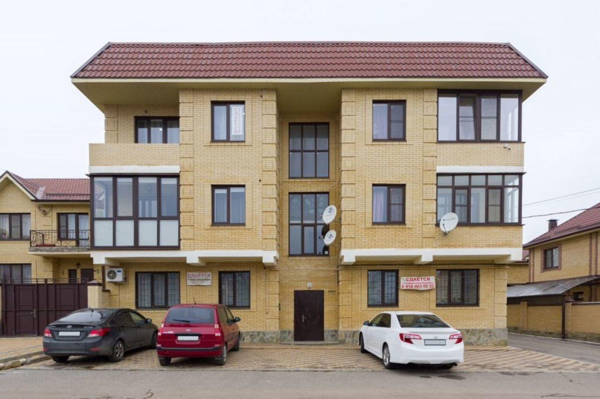 Купить квартиру за 6 750 000 рублей на Артема Сергеева ул