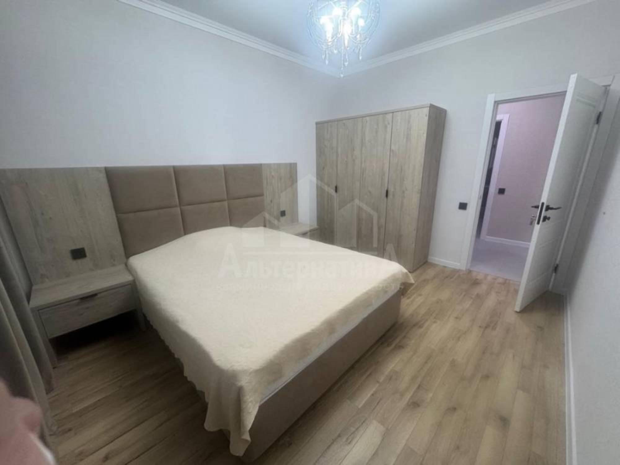 Купить квартиру за 10 500 000 рублей на Никольская ул.