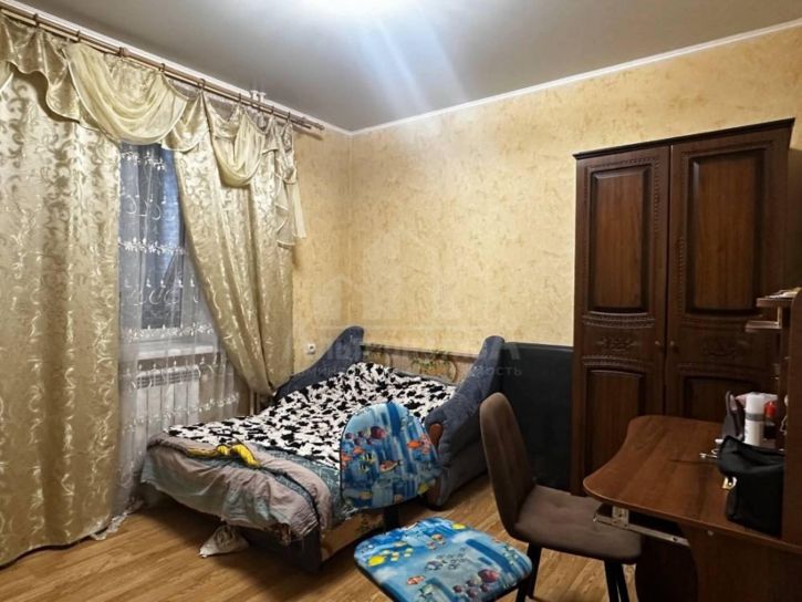 3-комн квартира Пятигорская ул.