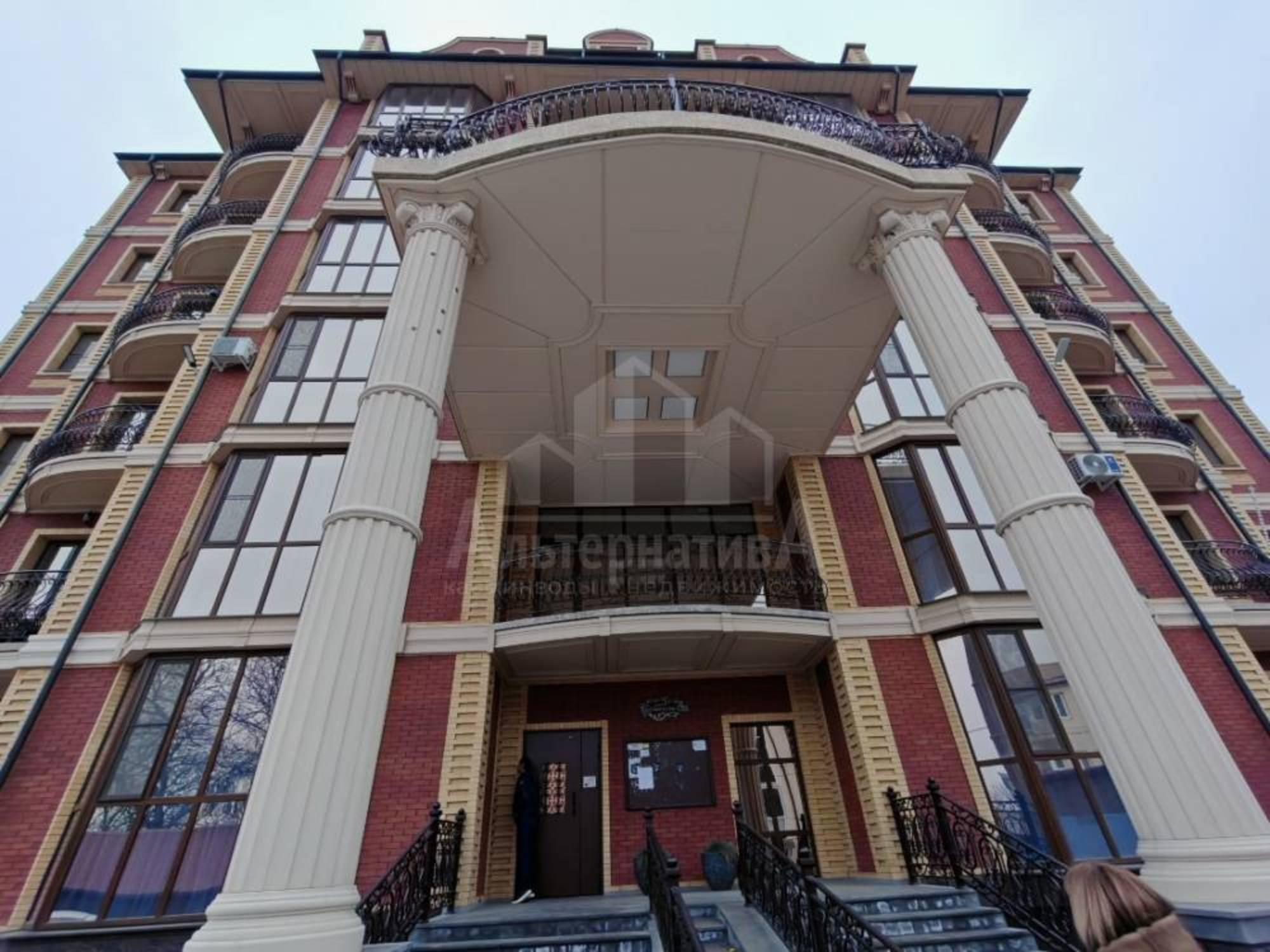 Купить квартиру за 10 750 000 рублей на Садовое кольцо ул.