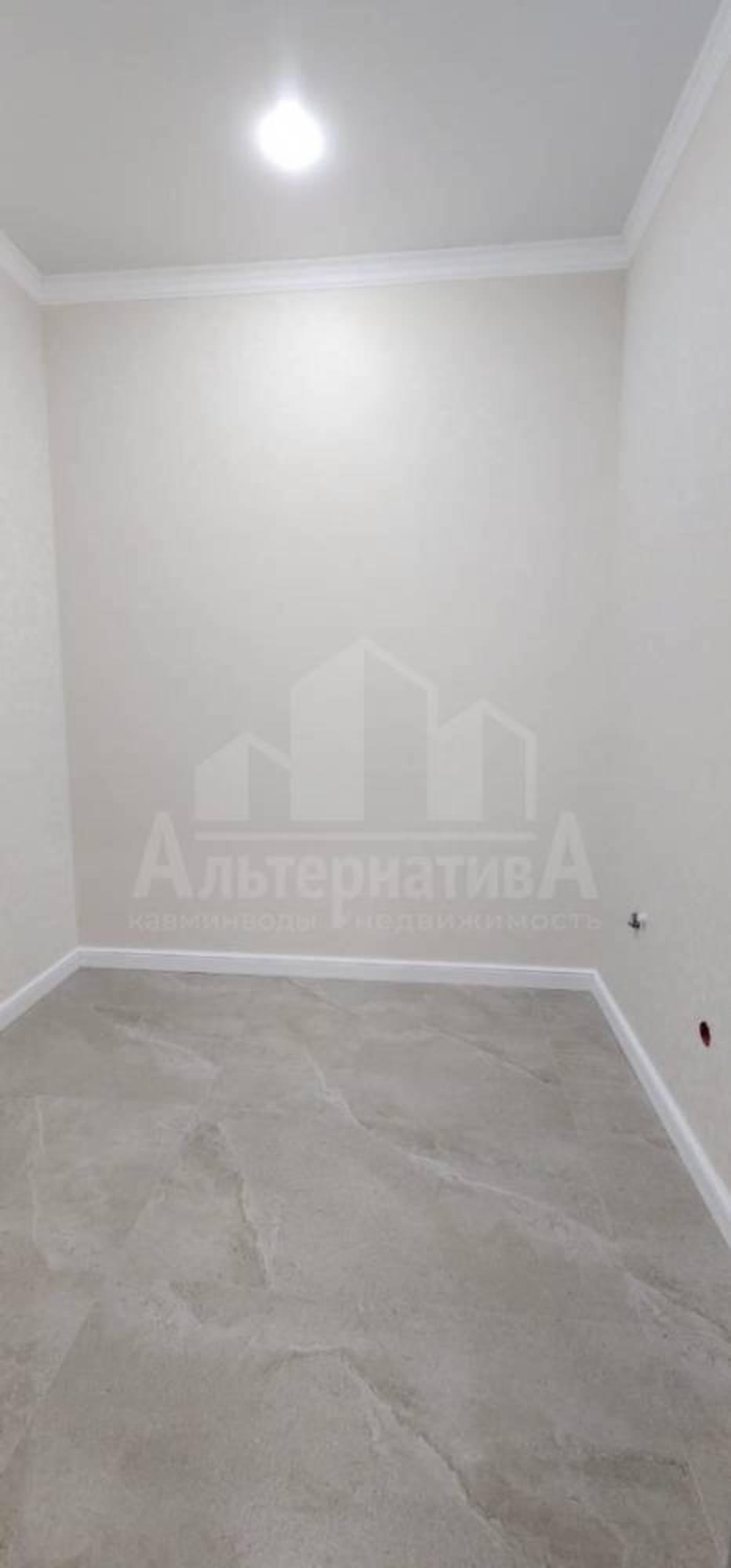 Купить дачу, дом, коттедж за 12 500 000 рублей на Строителей ул.