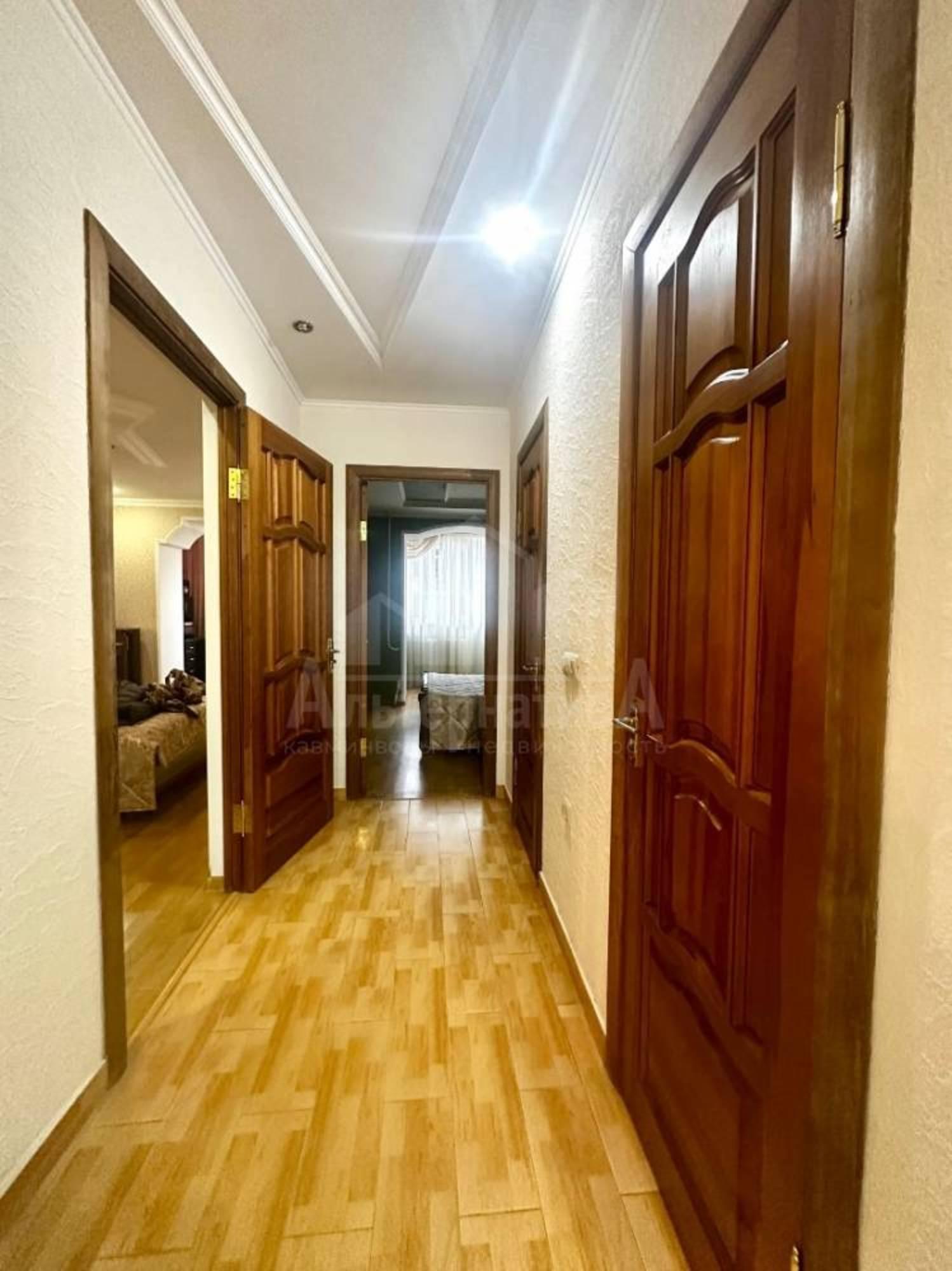 Купить квартиру за 6 700 000 рублей на Гагарина ул.