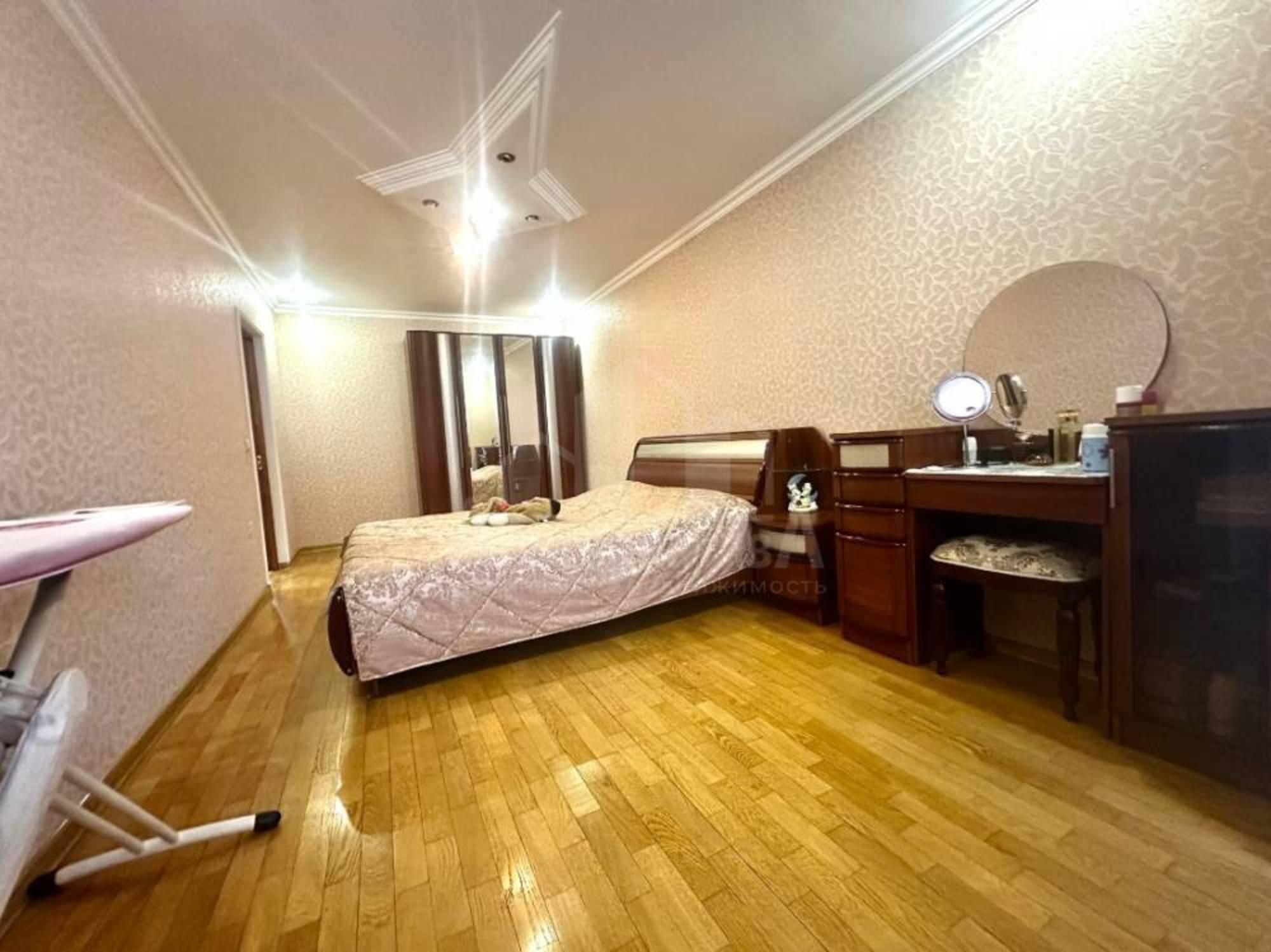 Купить квартиру за 6 700 000 рублей на Гагарина ул.