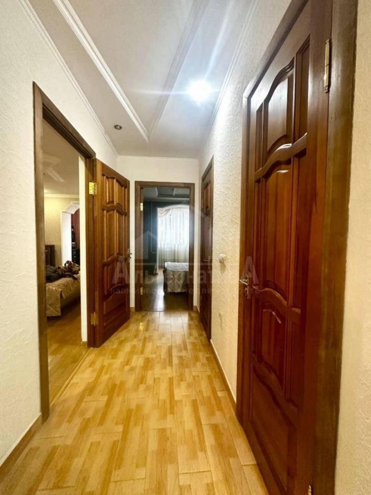 3-комн квартира Гагарина ул.
