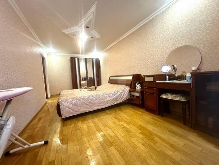 3-комн квартира Гагарина ул.
