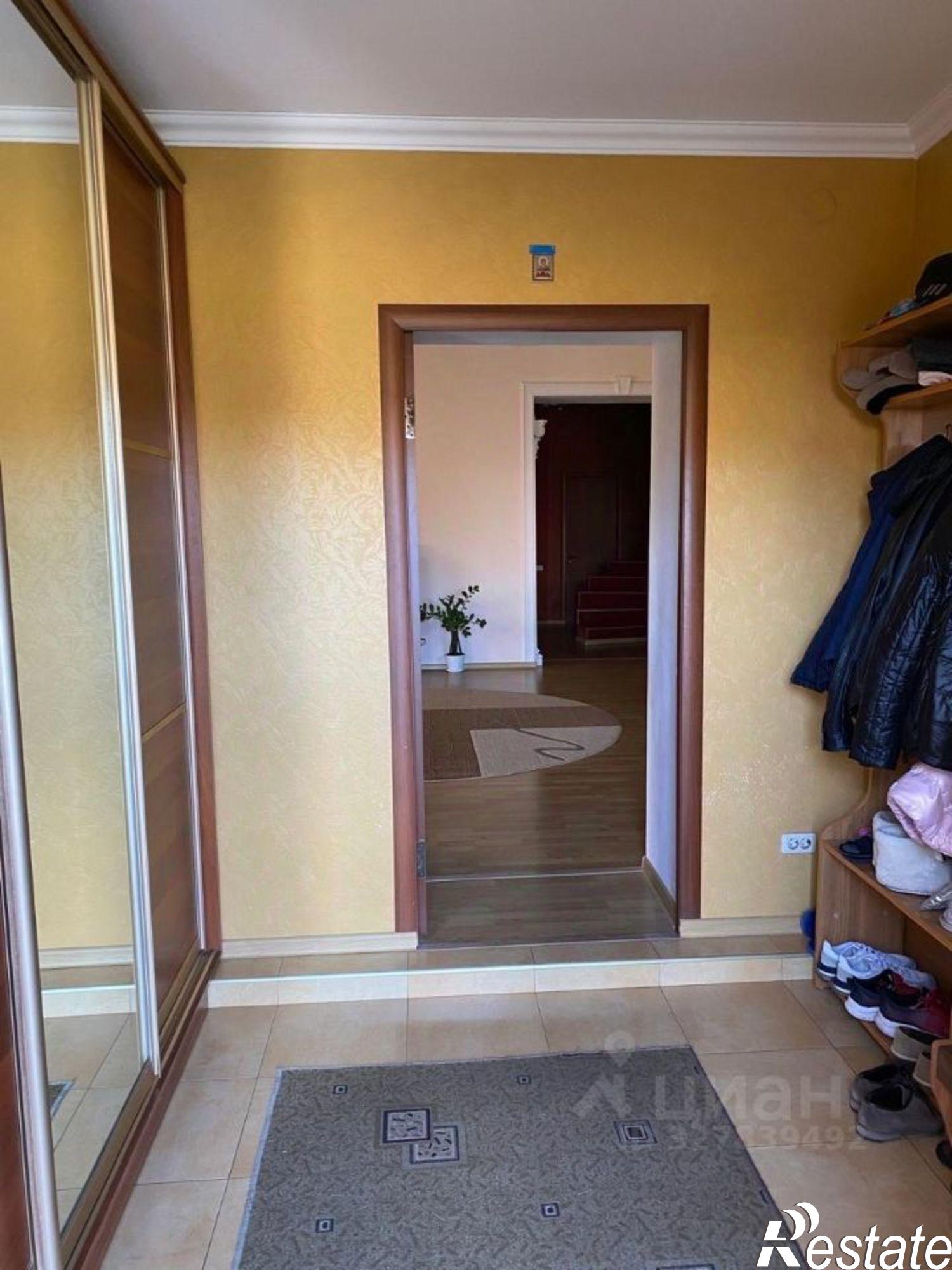 Купить дачу, дом, коттедж за 25 000 000 рублей на ул Теплая, 8