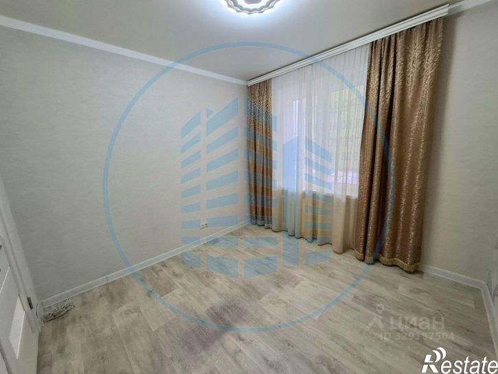 3-комн квартира улица Долина Роз, 23,  д. 23