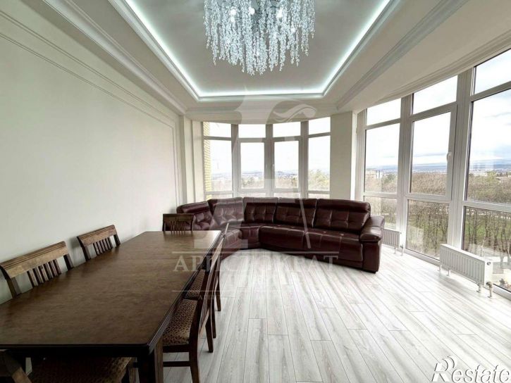 3-комн квартира ул Баталинская, 23,  д. 23